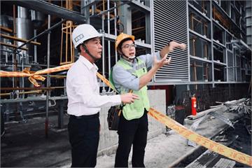 親赴興達電廠關心　許智傑遇「小插曲」：台電應嚴格遵守3原則