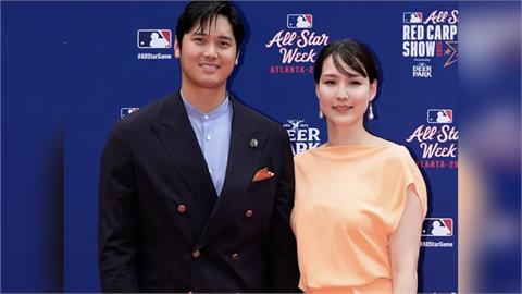 MLB(影)/真美子低調又賢慧日媒讚「MVP妻」!球迷敲碗大谷與愛妻合體拍廣告