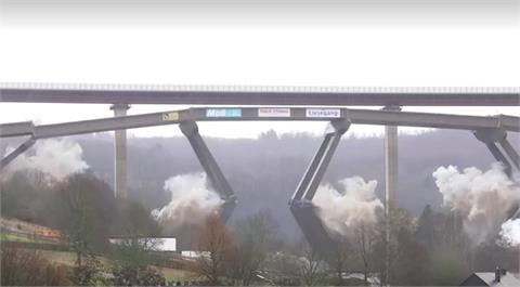舊橋倒、新橋毫髮無傷！ 德國史上最高爆破拆橋任務圓滿達成