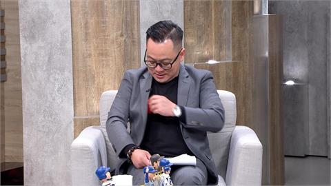 童子瑋挑戰謝國樑!錄影現場被「突襲」 掏出這項秘密武器 主持人:哇! 超多