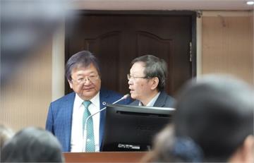 才隔一天新冠疫情又上修！   疾管署曝「燒到8月、確診170萬人」