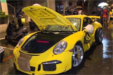 租保時捷雨天飆速 路滑失控大撞車