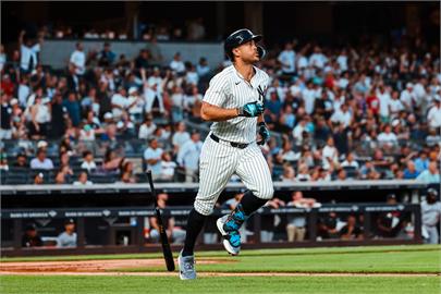 MLB(影)／法官訓話隊友聽話！布朗克斯轟炸機團隊4轟攻陷雙城奪勝
