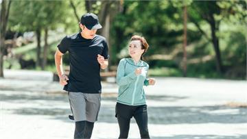 只在「週末運動」比較不健康？ 研究打臉：好處相同　還可降低「這3種死亡風險」