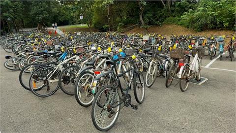 清大開放無主鐵馬認養活動　吸引大批師生排隊搶車