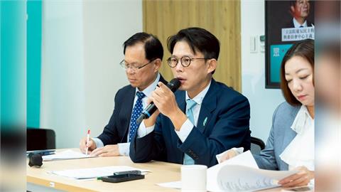 快新聞／黃國昌遞辭職書！談「兩年條款」　曝柯文哲曾提議留在立院