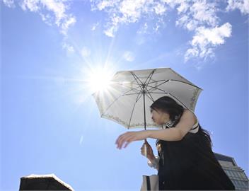 極端氣候！日本大阪飆39.8度高溫　寫46年新高紀錄成「史上最熱」
