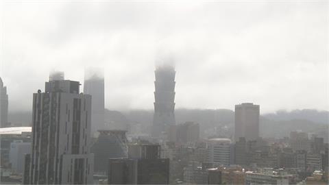 熱低壓逼近晚間起變天！　週日東北季風增雨勢更明顯