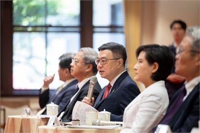 快新聞／內閣任職週年　卓榮泰「經費不足」：只能準備杯子蛋糕
