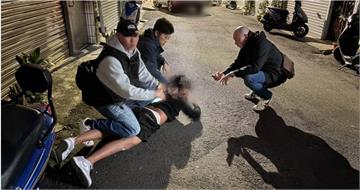 男掏400萬買泰達幣遭搶！他死命護住遭噴辣椒水　警衝台中逮人