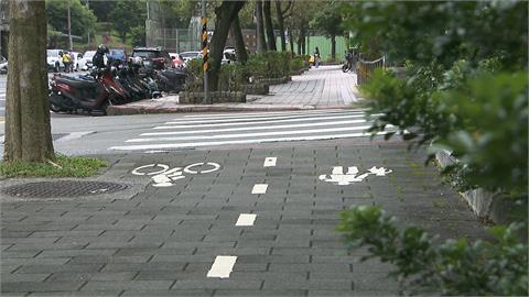 保護行人、改善自行車空間　北市劃設「人車分流標線」