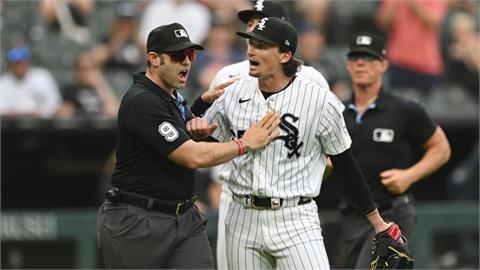 MLB(影)／連兩球故意丟頭？白襪投手「被開轟後出現頭部觸身」引爆紅人板凳清空