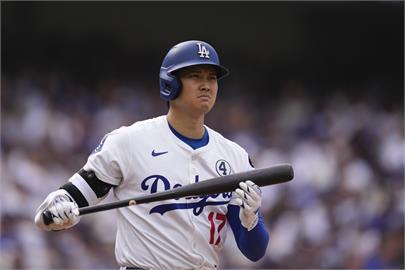 MLB(影)／大谷翔平「打擊暖心小動作」曝光　主審：全大聯盟只有他這麼做