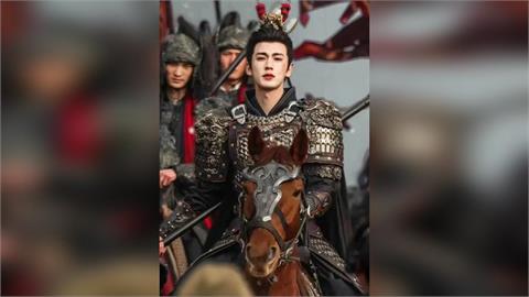 快新聞／中劇「逐玉」男主角頻遭吐槽「粉底液將軍」連官媒也看不下去