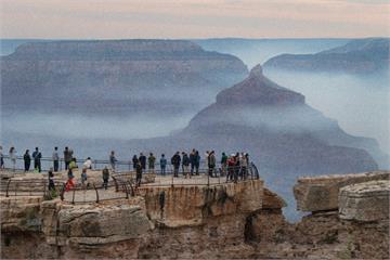 川普讓國家公園「美國人優先」　黃石等11熱門景點門票漲至100美元