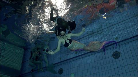 身障美人魚!半身癱瘓不向命運低頭 學潛水、打桌球 錄取航空業