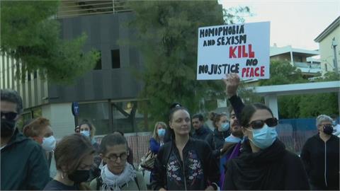 伊朗女子沒戴頭巾疑遭警打死　掀抗議浪潮！當局鎮壓示威已31死