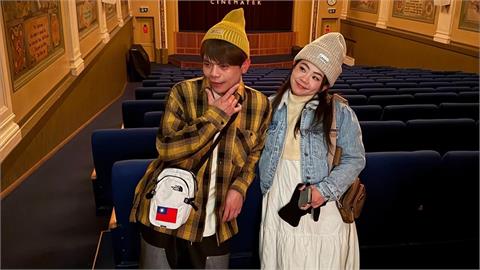 蔡阿嘎搭機「雙胞胎嫩嬰狂哭7小時」險崩潰!二伯嚇喊:絕不生第3胎