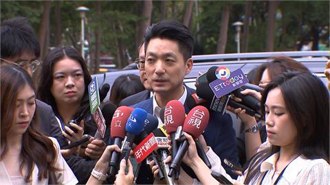 張善政陪蔣萬安赴政院說明松機遷建　綠酸：還需要保母團？