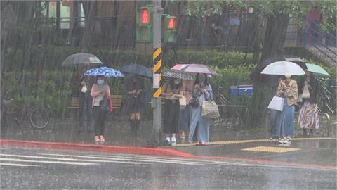 快新聞／雨彈來襲！  大雷雨狂炸「這3縣市」至10:30止