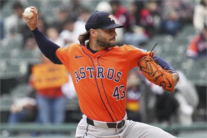 MLB(影)／相隔915天再度踏上大聯盟投手丘！麥考勒斯讓太空人再度升空