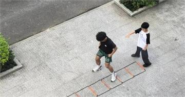 大陸21歲社會新鮮人「月入8.5萬」　這種新型「外賣」超夯！