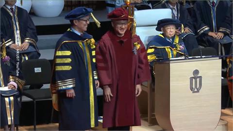 「火雞講成危機」笑翻！　黃仁勳、梁朝偉獲頒香港科大榮譽博士