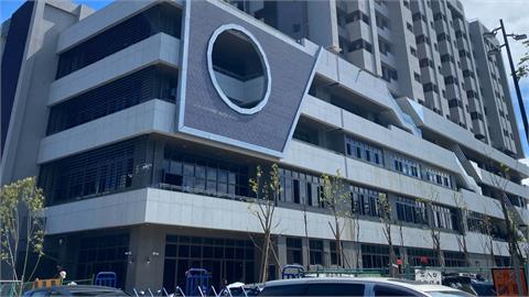 北市士林華榮市場都更案　外牆建材與送審有差異