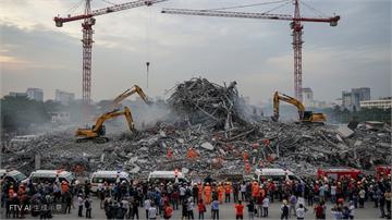 菲律賓建築工地驚傳坍塌意外！19人受困生死未卜當局緊急搜救