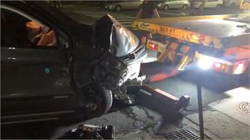 八里7旬翁擦撞貨車 再衝撞號誌箱幸無人傷