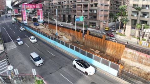 淡北道路高架橋夜間吊裝　淡金路、中正東路部分路段封閉