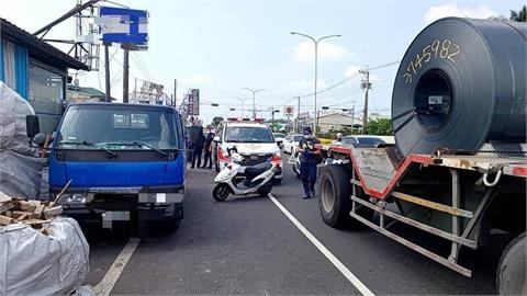 快新聞／小貨車「突開車門」釀禍　高雄夫妻遭撞「夫被聯結車輾壓身亡」