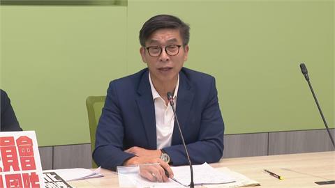 藍白強行通過無人載具條例　鍾佳濱批偷渡「徐春鶯條款」