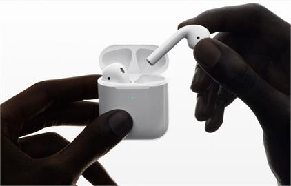 研調：真無線藍牙耳機全年出貨大增　蘋果占4成
