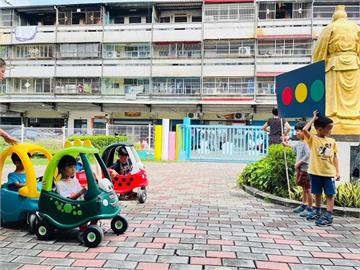 交通安全融入幼兒園課程　結合遊戲學習辨識危險