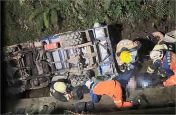 等不到丈夫返家！妻上山尋夫　驚見農用車翻覆奪命悲劇