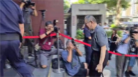 柯文哲維持原裁定交保　嘆「在裡面較輕鬆　世界怎變這樣」