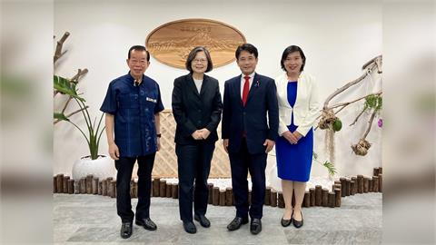 快新聞／滝波宏文會晤蔡英文、謝長廷　雙邊談話逾1.5小時