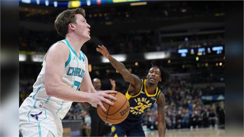 NBA(影)／黃蜂菜鳥有夠神！庫尼普爾「單季超狂261顆三分球」打破隊史紀錄