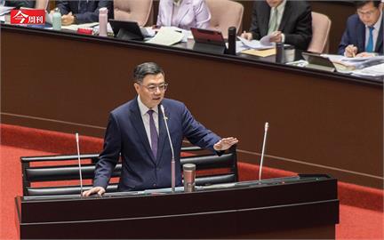 行政院砍636億補助款，地方政府「錢荒」來襲！