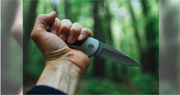 33歲父只想生兒子！竟持刀殺害懷孕妻子　連2個女兒都想殺