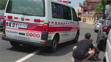 最棒老爸！下車救路倒老翁 烈日下奮力撐10分鐘避燙傷