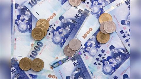 國泰金調查:6成民眾估未來半年薪資不變