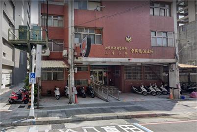 新北三重騎士闖紅燈 婦人過馬路遭撞送醫不治