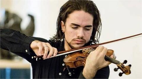 義大利小提琴家Giuseppe Gibboni拿下帕格尼尼國際大賽首獎