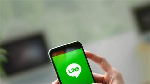 LINE手機版再出新功能！「一動作」字體能紅色、加粗　網讚：超實用