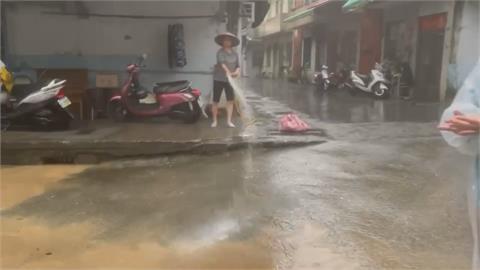 宜蘭豪雨特報雨彈狂炸！　永春里民宅進水　　猴猴坑溪暴漲