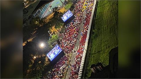 快新聞／現場破2萬人？柯志恩岡山造勢空拍照曝光　盧秀燕致詞台下「椅子比人多」