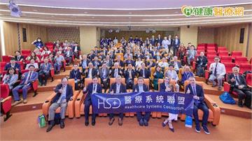 Physical AI 與醫療 AI 跨國落實!HSC 十週年年會點亮智慧醫療 降低重症死亡率、布局全球照護網