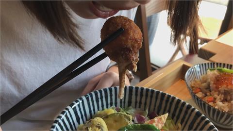 秋天到！業者搶秋蟹商機　推紅蟳豬油拌飯、松葉蟹天婦羅